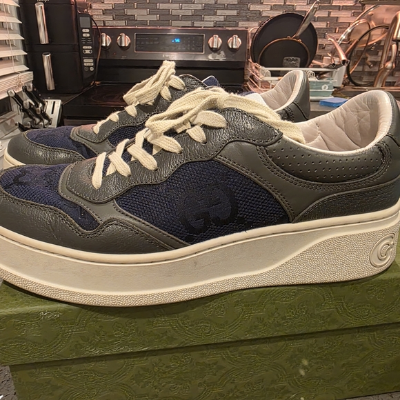 Gucci Men's Dark Blue and Charcoal Sneakers